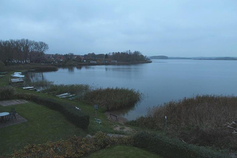 Blick Aufn See Sternberg Exteriör bild